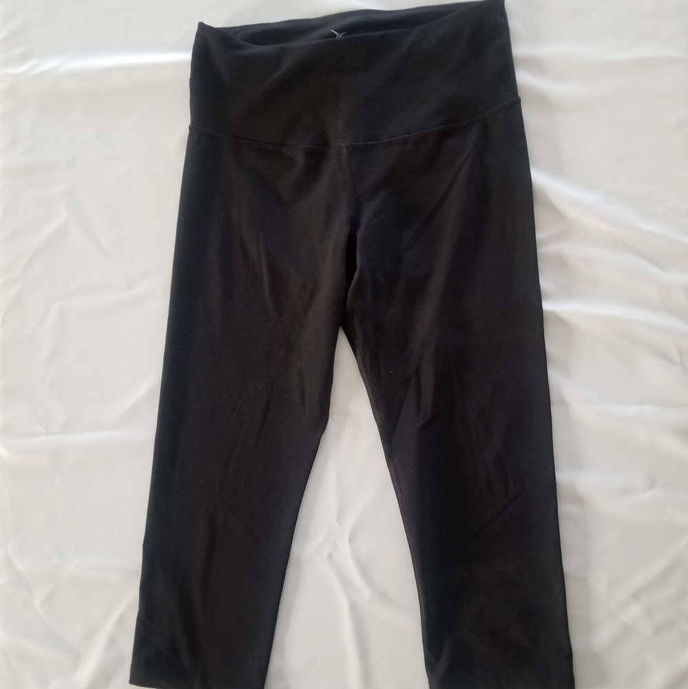 💜 5 for $25! Old Navy Capri Leggings
